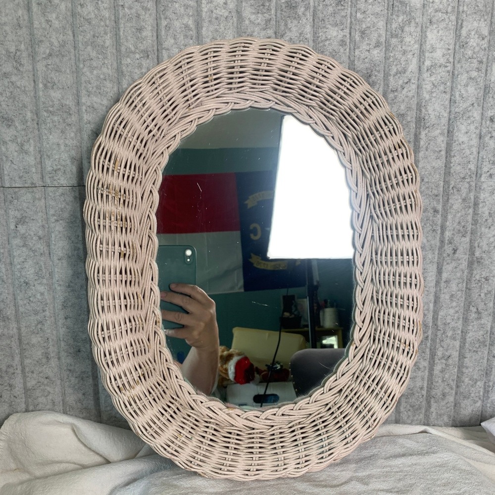 Vintage Oval Wicker Wall Mirror Pale Pink Woven Rattan Cottagecore Boho 16x12 - Picture 3 of 13